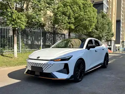 Changan UNI-V 2025