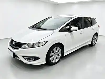 Honda Jade 2016