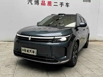 AITO Wenjie M7 2025