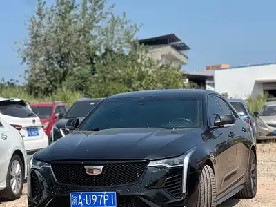 Cadillac CT4 2021