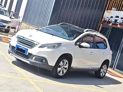 Peugeot 2008 2015
