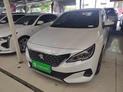 Peugeot 408 2022