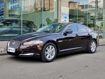 Jaguar XF 2015