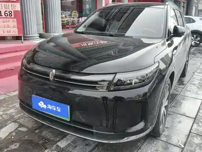 AITO Wenjie M7 2025