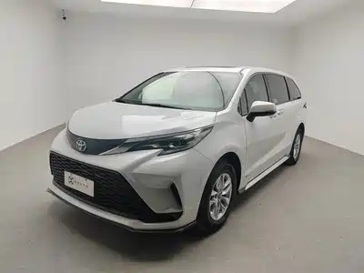 Toyota Granvia 2024