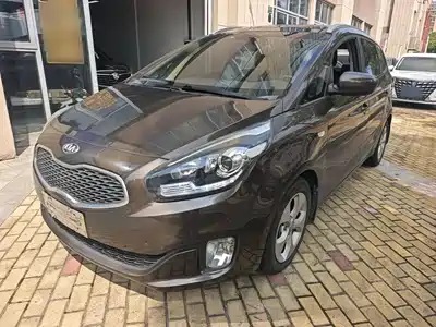 Kia Carens 2016