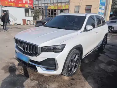 Geely Xingyue L 2023