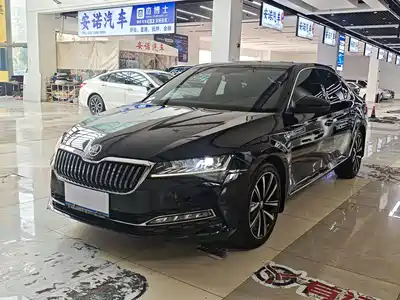 Škoda Superb 2020