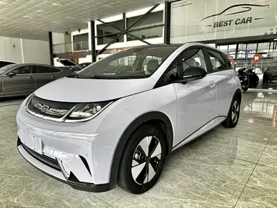 BYD Dolphin 2023