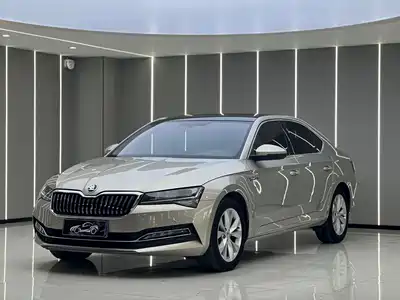 Škoda Superb 2022