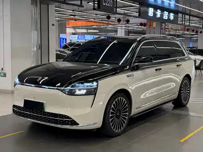 AITO Wenjie M9 2024