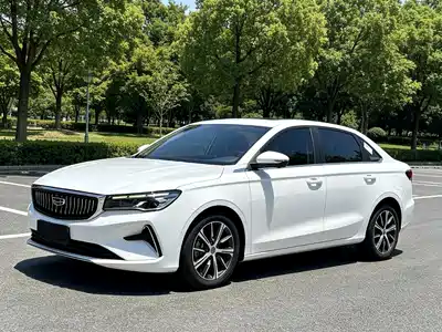 Geely Emgrand 2023