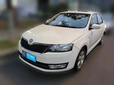 Škoda Rapid 2014