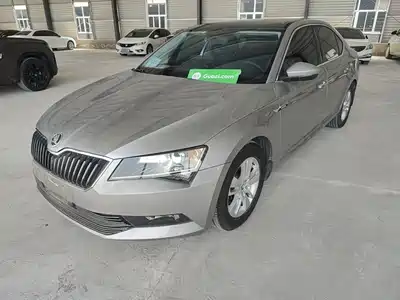 Škoda Superb 2017
