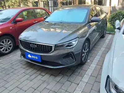 Geely Emgrand 2021