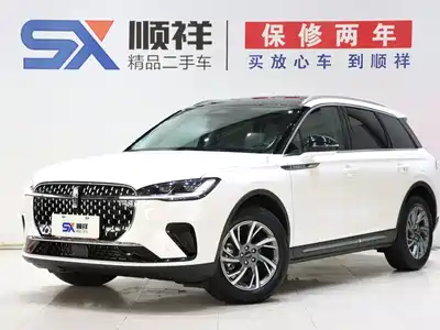 Lincoln Adventurer 2023