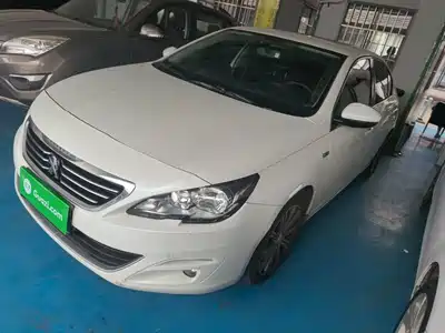 Peugeot 408 2016