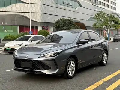 Roewe i5 2025