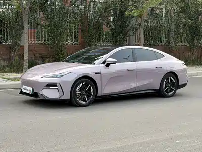 Geely Galaxy E8 2024