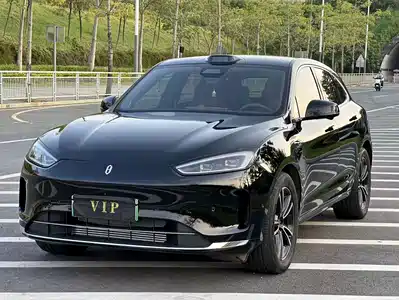 AITO Wenjie M5 2025