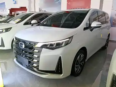 GAC Trumpchi M6 2021