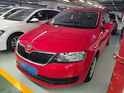 Škoda Rapid Spaceback 2016