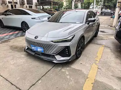 Changan UNI-V 2022