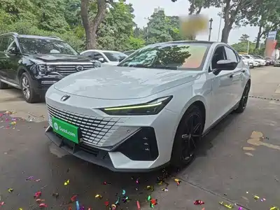 Changan UNI-V 2024