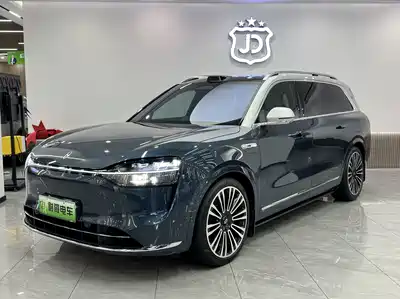 AITO Wenjie M9 2024