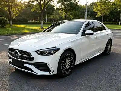 Mercedes-Benz C-Class 2024