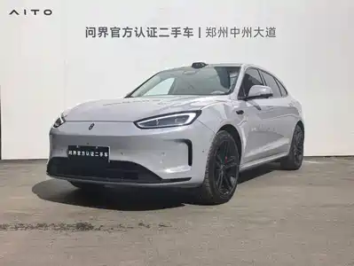 AITO Wenjie M5 2025