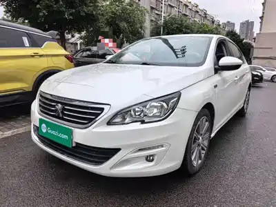 Peugeot 408 2016