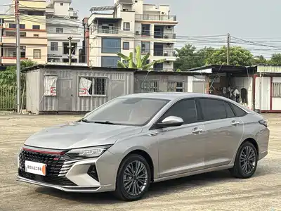 Dongfeng Aeolus Yixuan MAX 2021