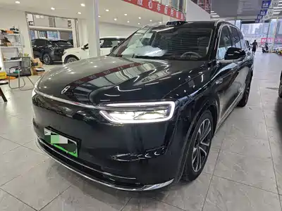 AITO Wenjie M7 2025