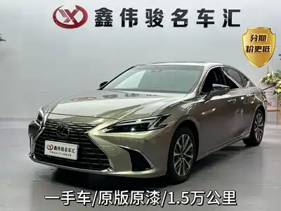 Lexus ES 2025