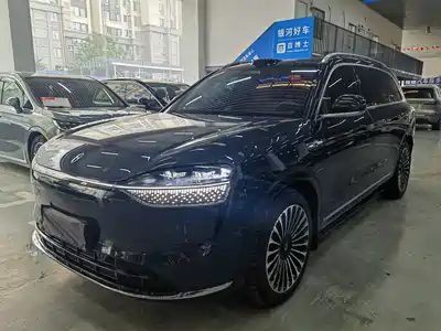 AITO Wenjie M9 2025