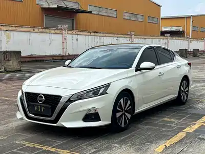 Nissan Teana 2021
