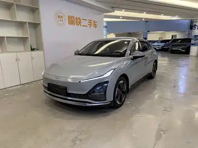 Wuling Motors Starlight 2024