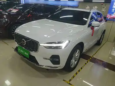Volvo XC60 2022