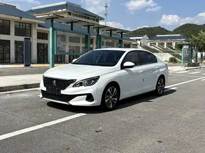 Peugeot 408 2020