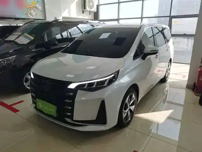 GAC Trumpchi M6 2022
