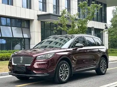 Lincoln Adventurer 2020