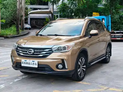 GAC Trumpchi GS4 2015