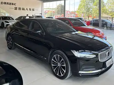 Volvo S90 2024