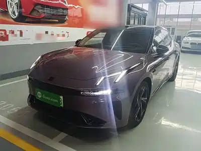 Lynk & Co 07 EM-P 2025