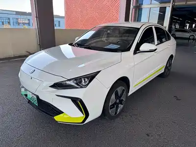 Dongfeng Aeolus Fengshen E70 2022
