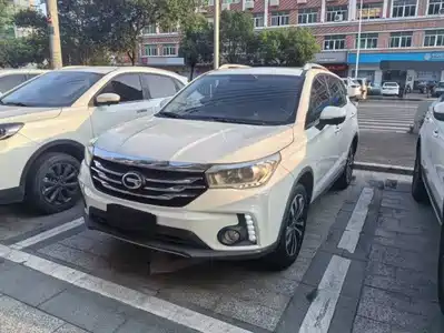 GAC Trumpchi GS4 2016