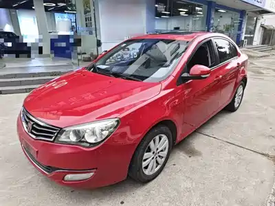 Roewe 350 2015
