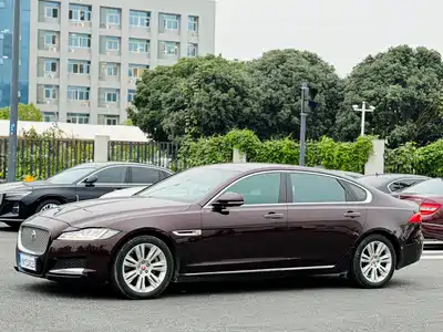 Jaguar XFL 2017