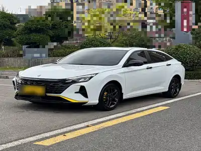 Dongfeng Aeolus Yixuan 2023
